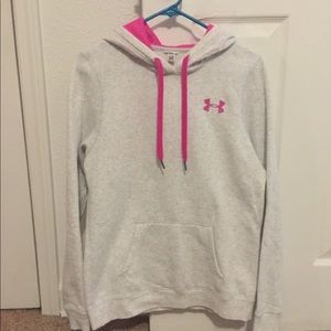 Under Armour Hoodie 💕